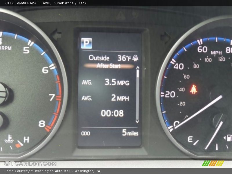 Super White / Black 2017 Toyota RAV4 LE AWD