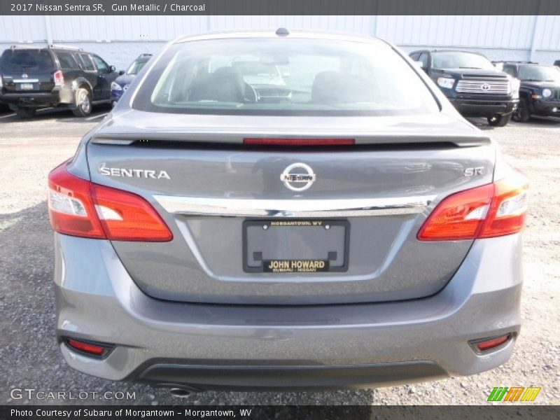 Gun Metallic / Charcoal 2017 Nissan Sentra SR