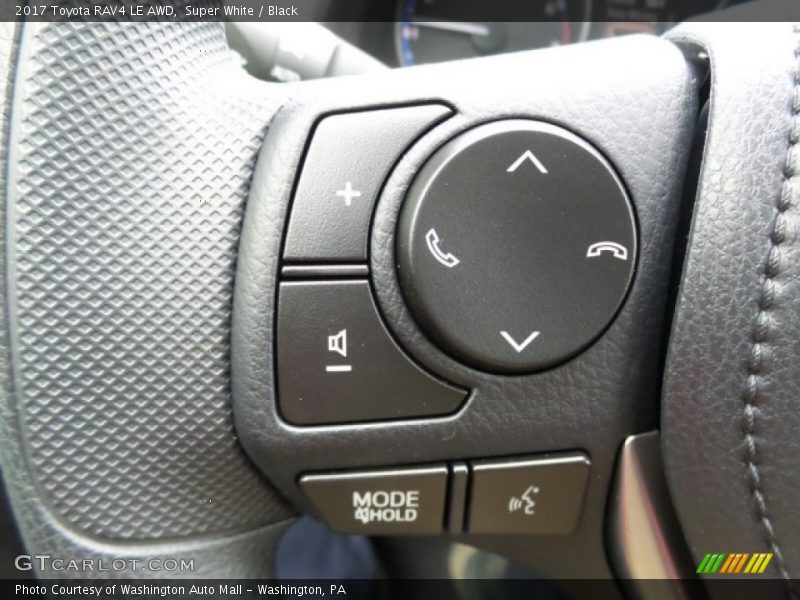 Super White / Black 2017 Toyota RAV4 LE AWD