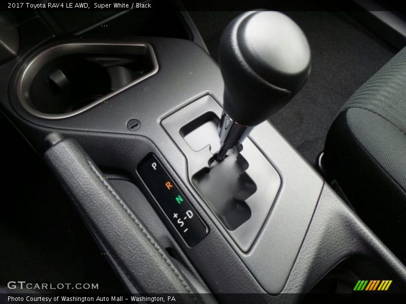 Super White / Black 2017 Toyota RAV4 LE AWD