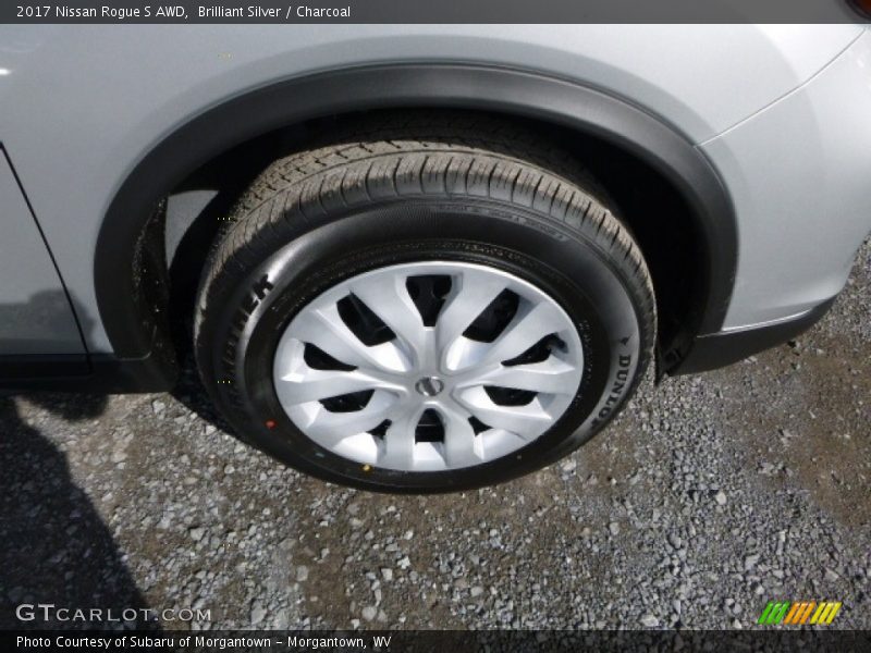 Brilliant Silver / Charcoal 2017 Nissan Rogue S AWD
