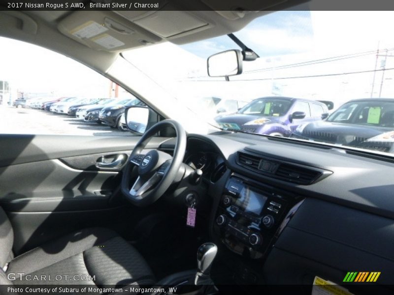 Brilliant Silver / Charcoal 2017 Nissan Rogue S AWD