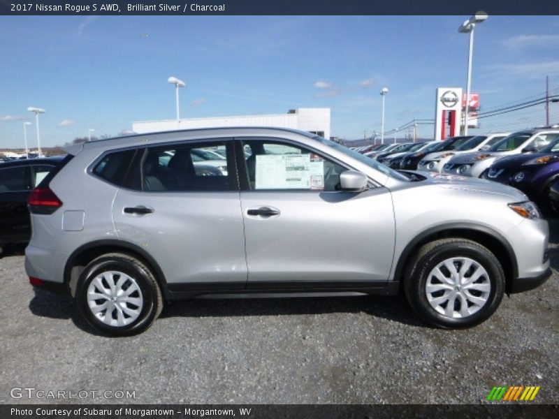 Brilliant Silver / Charcoal 2017 Nissan Rogue S AWD