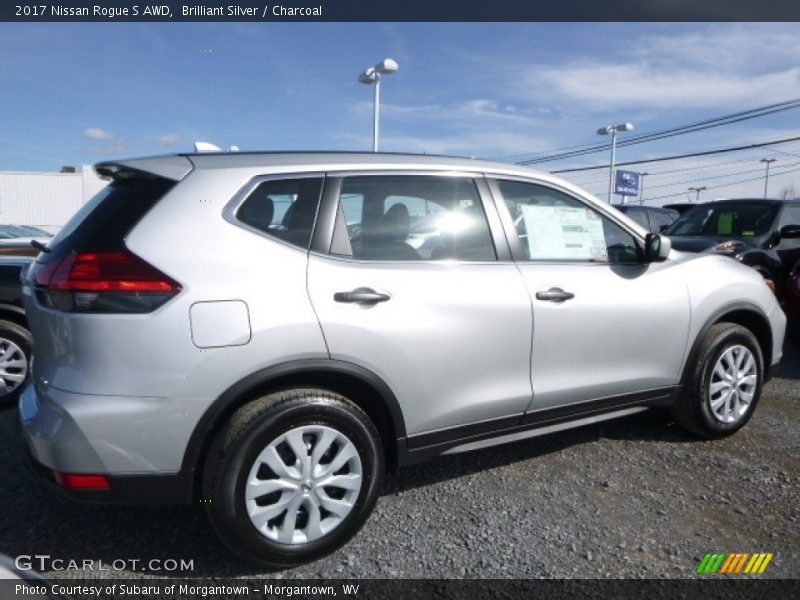 Brilliant Silver / Charcoal 2017 Nissan Rogue S AWD