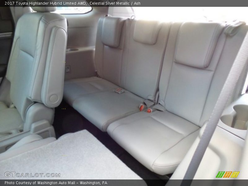 Celestial Silver Metallic / Ash 2017 Toyota Highlander Hybrid Limited AWD