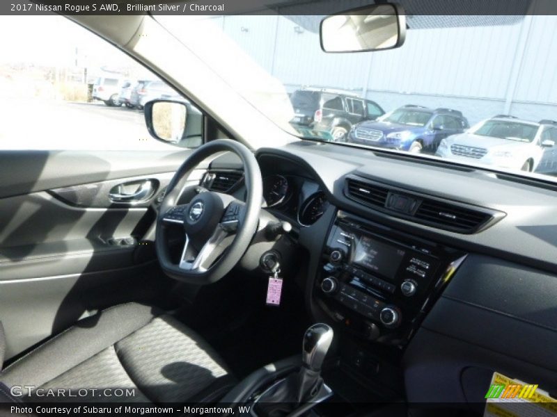 Brilliant Silver / Charcoal 2017 Nissan Rogue S AWD