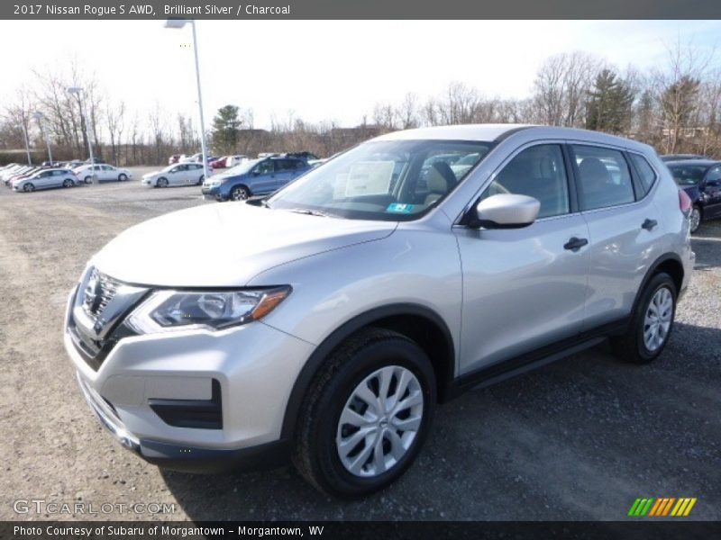 Brilliant Silver / Charcoal 2017 Nissan Rogue S AWD