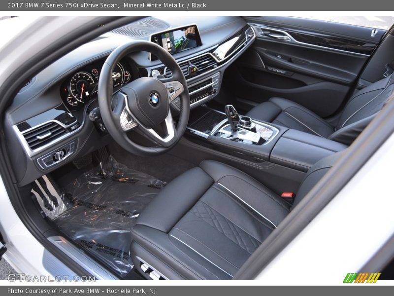  2017 7 Series 750i xDrive Sedan Black Interior