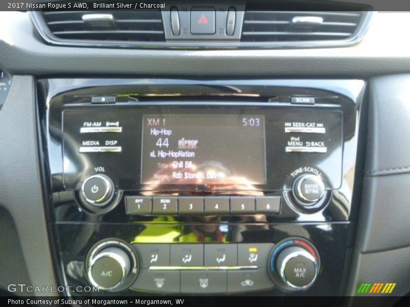 Brilliant Silver / Charcoal 2017 Nissan Rogue S AWD