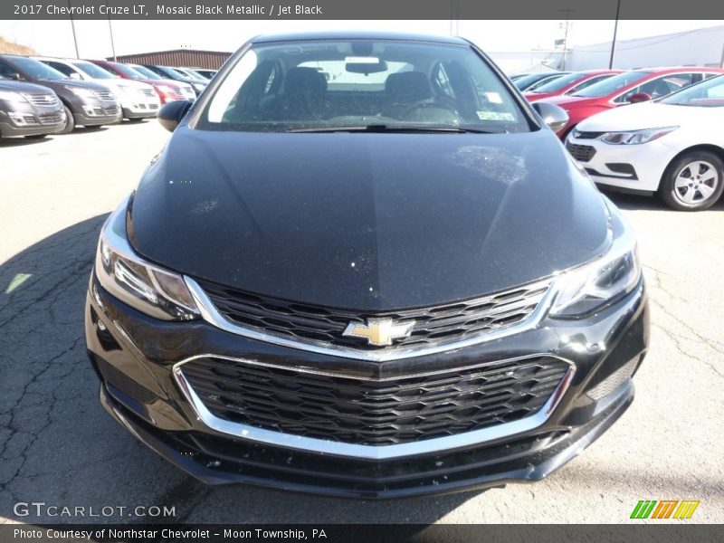 Mosaic Black Metallic / Jet Black 2017 Chevrolet Cruze LT