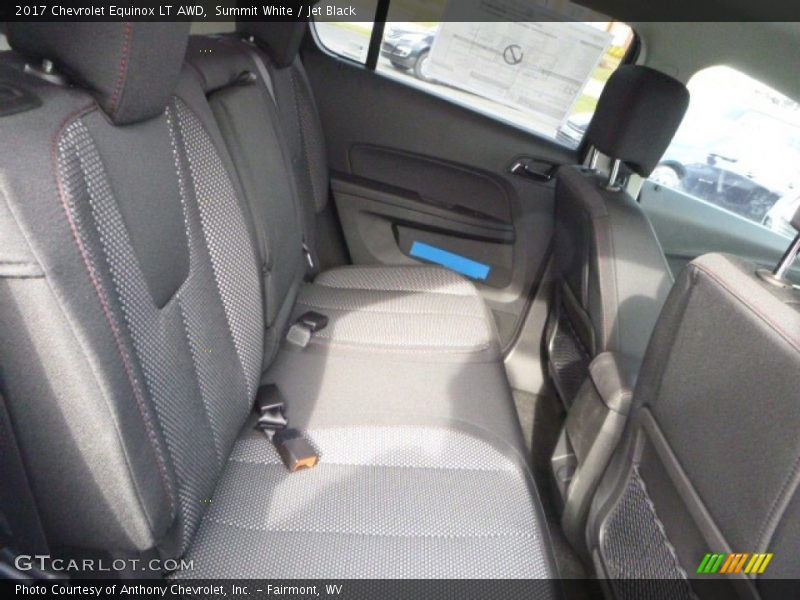 Summit White / Jet Black 2017 Chevrolet Equinox LT AWD