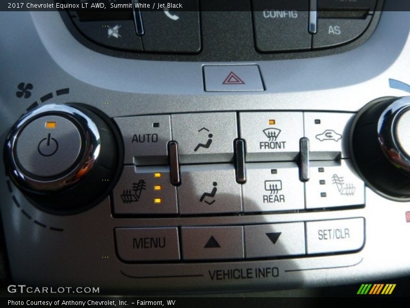 Summit White / Jet Black 2017 Chevrolet Equinox LT AWD