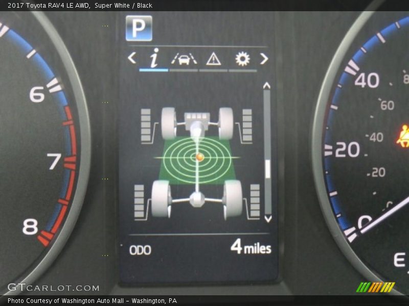 Super White / Black 2017 Toyota RAV4 LE AWD