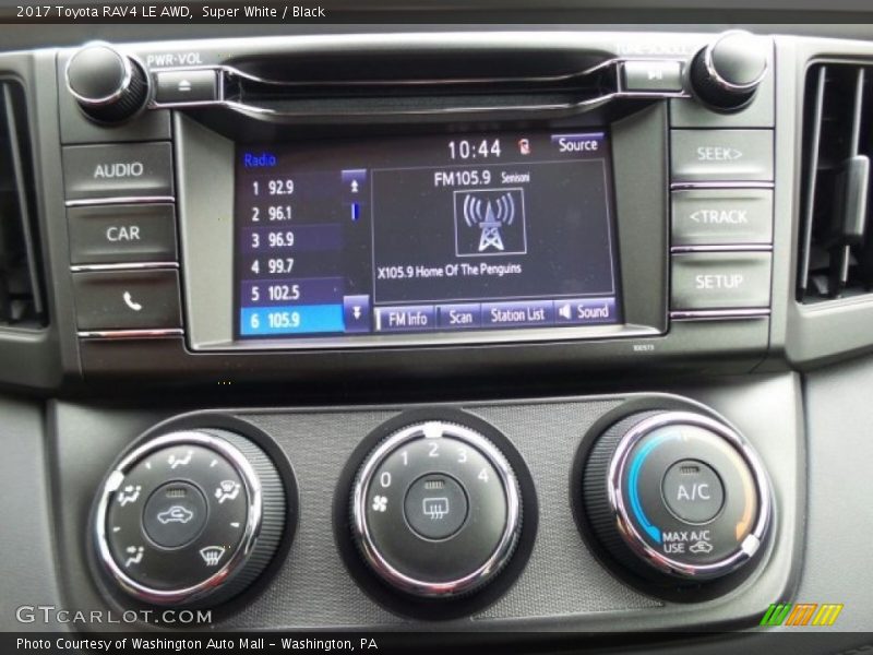 Super White / Black 2017 Toyota RAV4 LE AWD