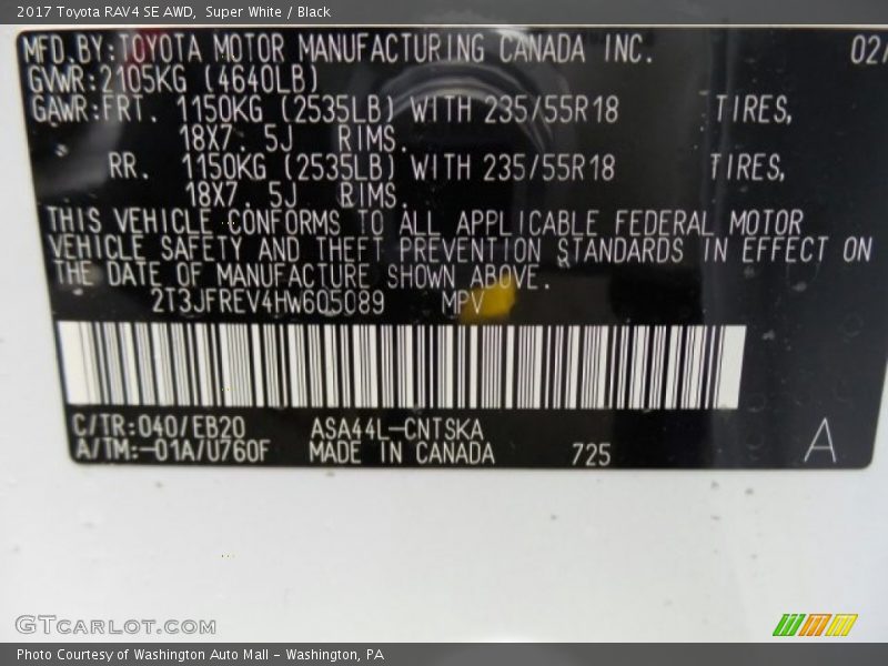 2017 RAV4 SE AWD Super White Color Code 040