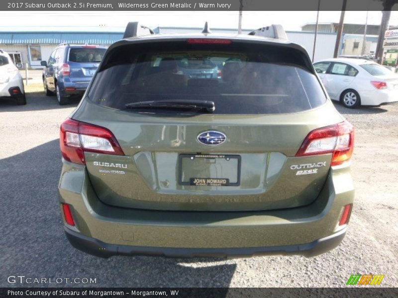 Wilderness Green Metallic / Warm Ivory 2017 Subaru Outback 2.5i Premium