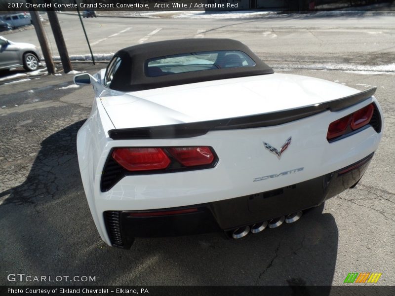 Arctic White / Adrenaline Red 2017 Chevrolet Corvette Grand Sport Convertible