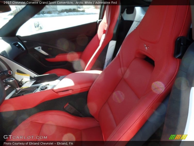 Arctic White / Adrenaline Red 2017 Chevrolet Corvette Grand Sport Convertible