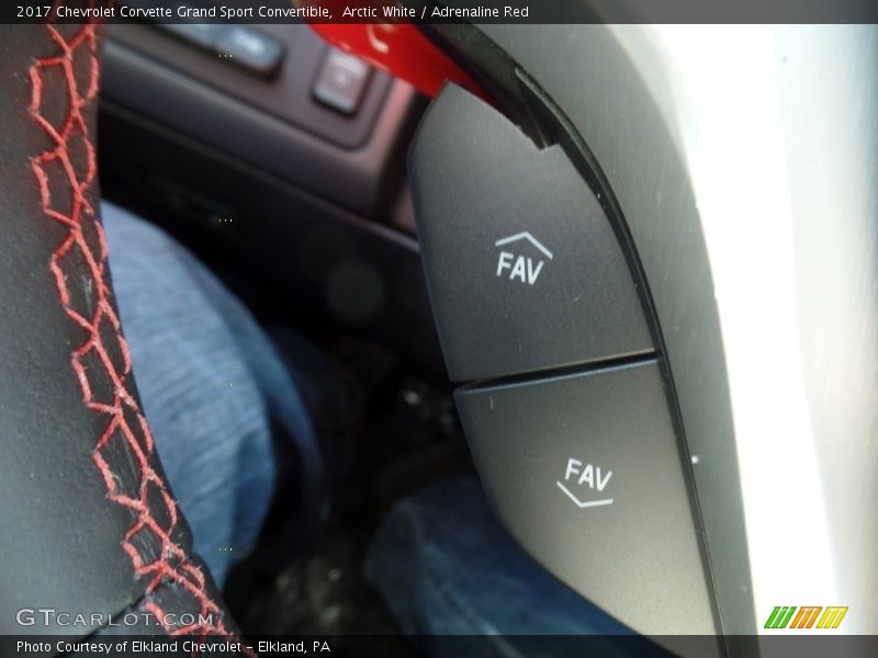 Arctic White / Adrenaline Red 2017 Chevrolet Corvette Grand Sport Convertible