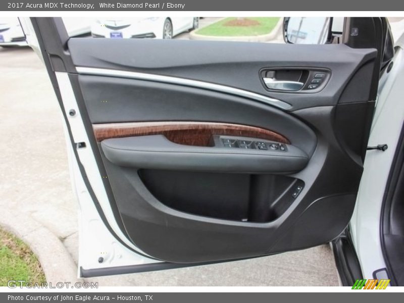 White Diamond Pearl / Ebony 2017 Acura MDX Technology