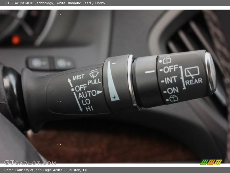 White Diamond Pearl / Ebony 2017 Acura MDX Technology