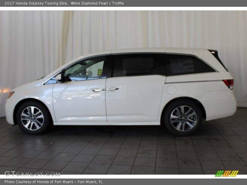 White Diamond Pearl / Truffle 2017 Honda Odyssey Touring Elite