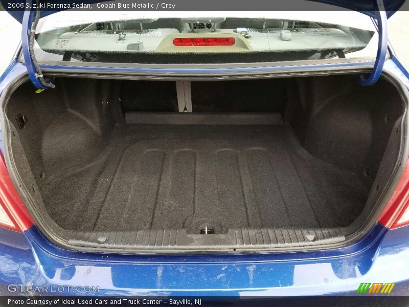Cobalt Blue Metallic / Grey 2006 Suzuki Forenza Sedan