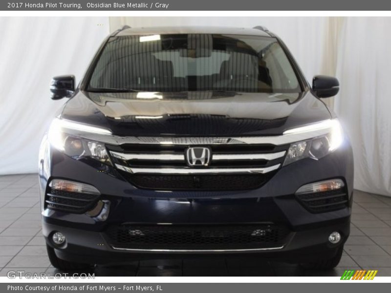 Obsidian Blue Metallic / Gray 2017 Honda Pilot Touring