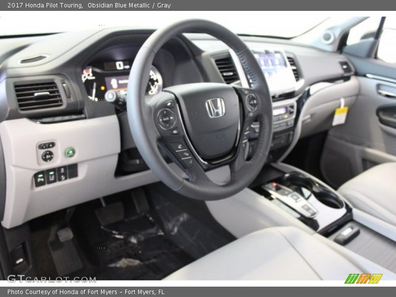 Obsidian Blue Metallic / Gray 2017 Honda Pilot Touring
