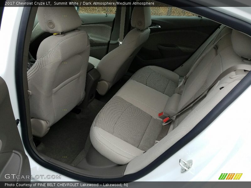 Summit White / Dark Atmosphere/Medium Atmosphere 2017 Chevrolet Cruze LT