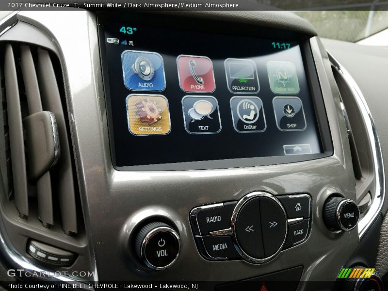 Summit White / Dark Atmosphere/Medium Atmosphere 2017 Chevrolet Cruze LT