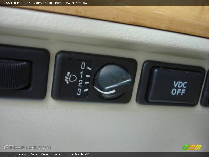 Royal Pewter / Willow 2004 Infiniti Q 45 Luxury Sedan