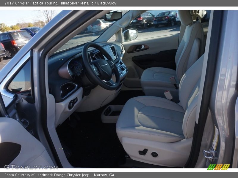 Billet Silver Metallic / Black/Alloy 2017 Chrysler Pacifica Touring
