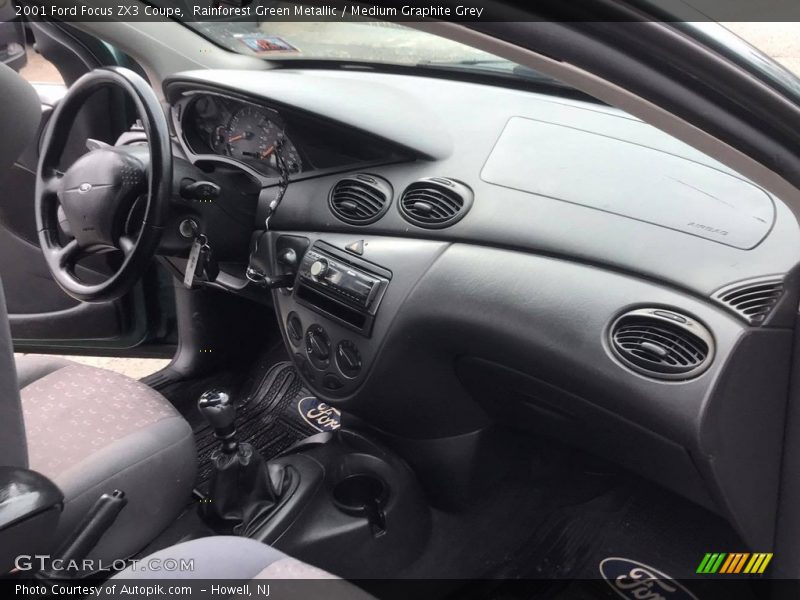 Rainforest Green Metallic / Medium Graphite Grey 2001 Ford Focus ZX3 Coupe