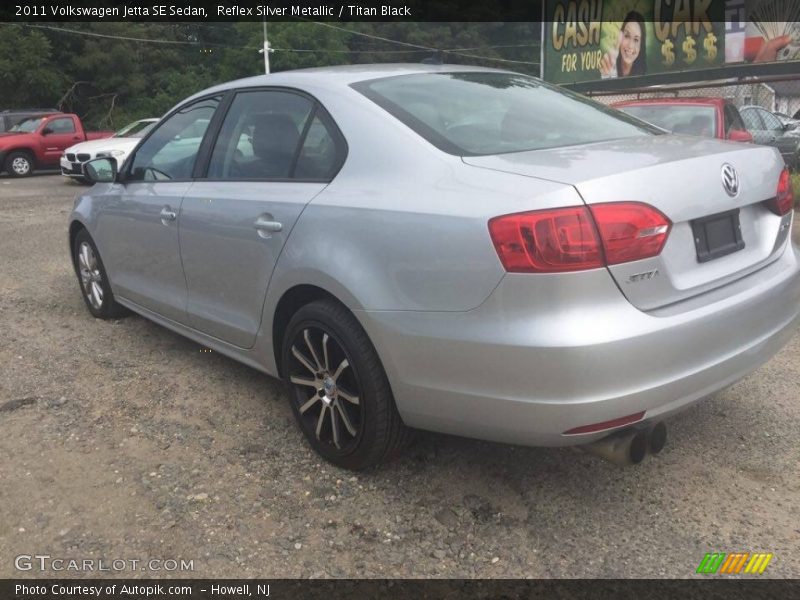 Reflex Silver Metallic / Titan Black 2011 Volkswagen Jetta SE Sedan