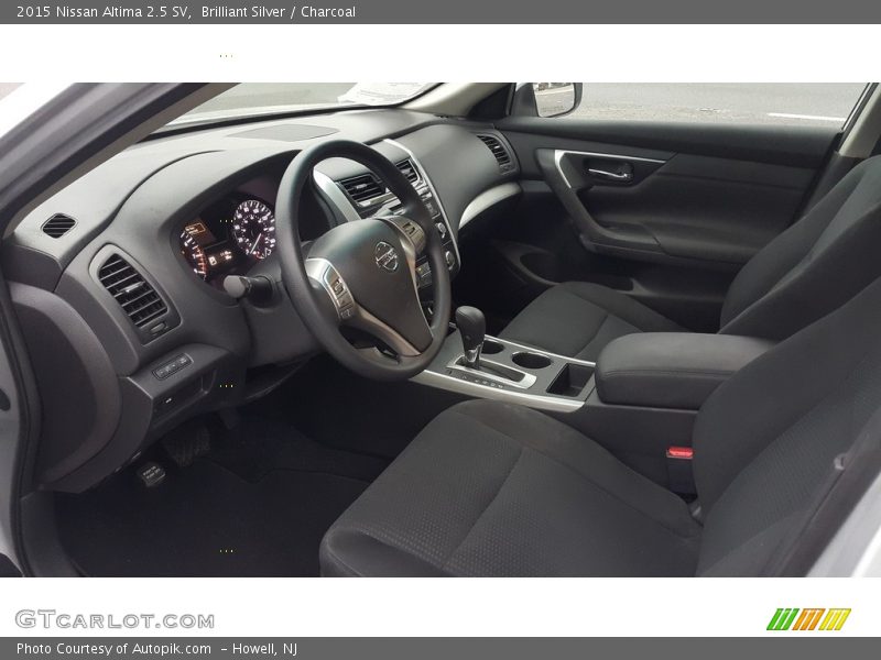 Brilliant Silver / Charcoal 2015 Nissan Altima 2.5 SV