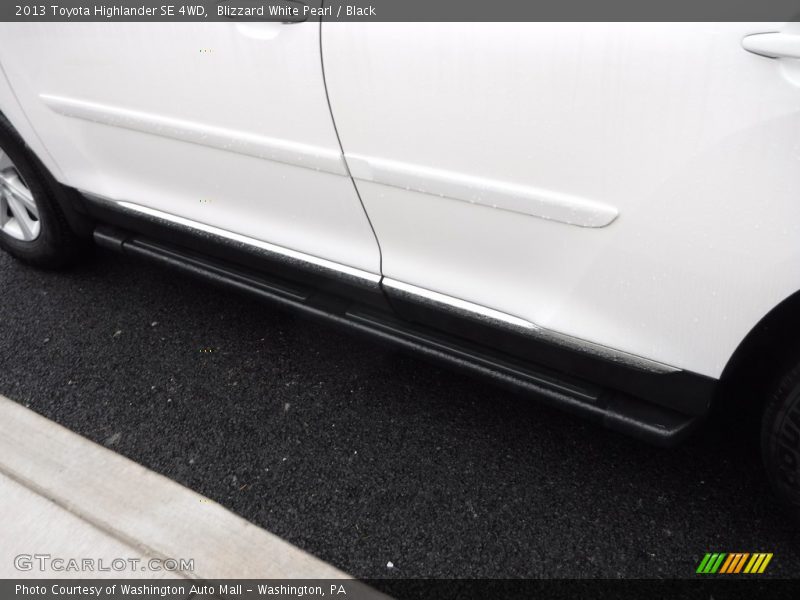 Blizzard White Pearl / Black 2013 Toyota Highlander SE 4WD