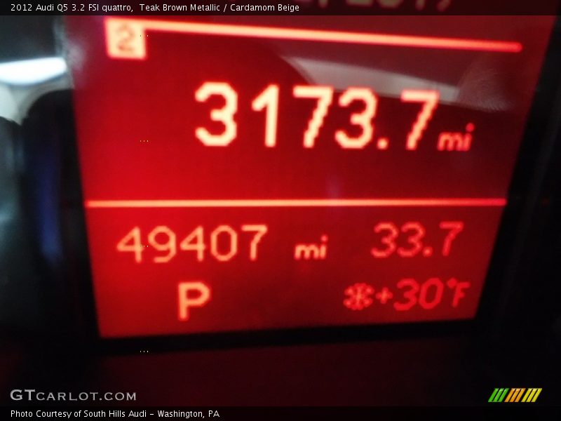 Teak Brown Metallic / Cardamom Beige 2012 Audi Q5 3.2 FSI quattro