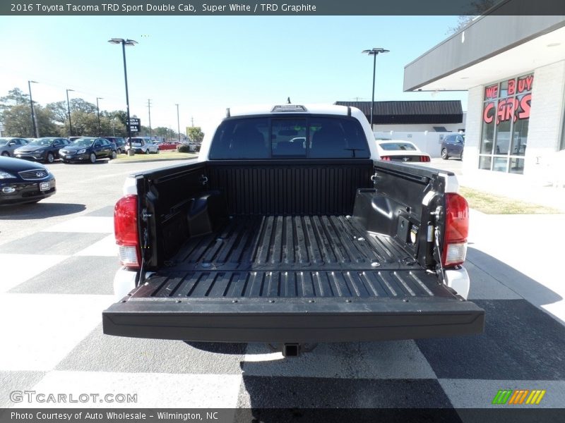 Super White / TRD Graphite 2016 Toyota Tacoma TRD Sport Double Cab