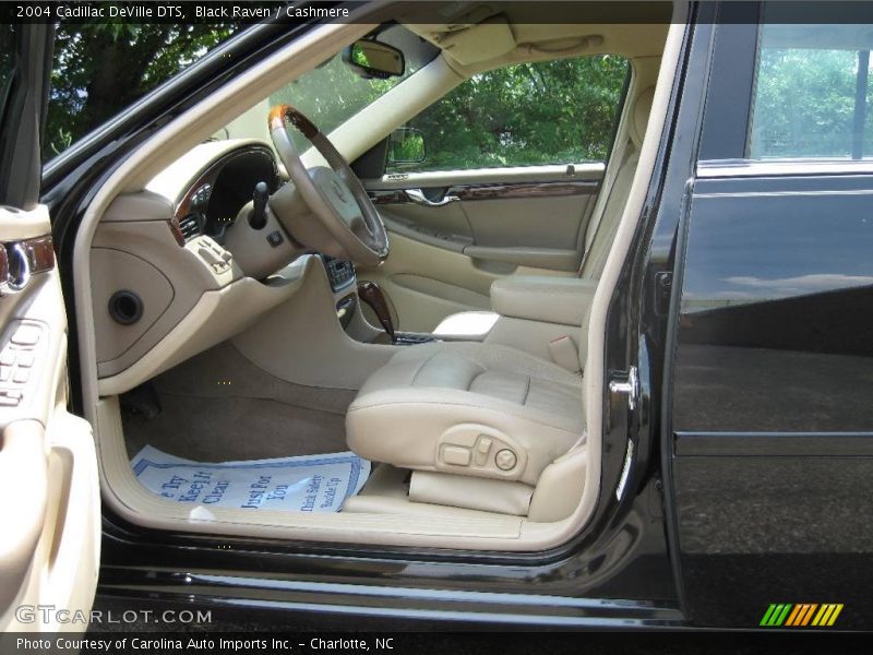 Black Raven / Cashmere 2004 Cadillac DeVille DTS