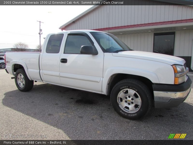 Front 3/4 View of 2003 Silverado 1500 LS Extended Cab 4x4