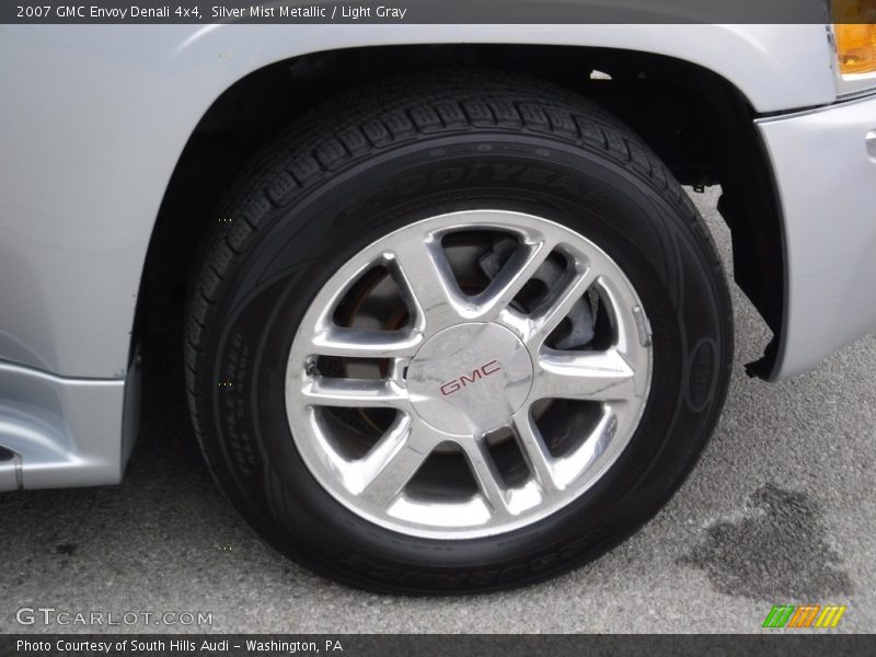 Silver Mist Metallic / Light Gray 2007 GMC Envoy Denali 4x4