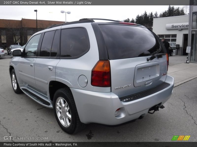 Silver Mist Metallic / Light Gray 2007 GMC Envoy Denali 4x4
