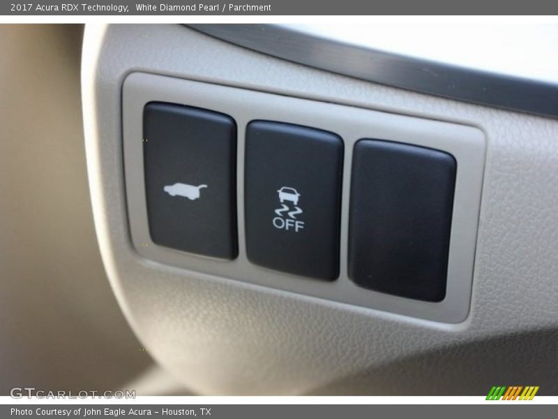 White Diamond Pearl / Parchment 2017 Acura RDX Technology