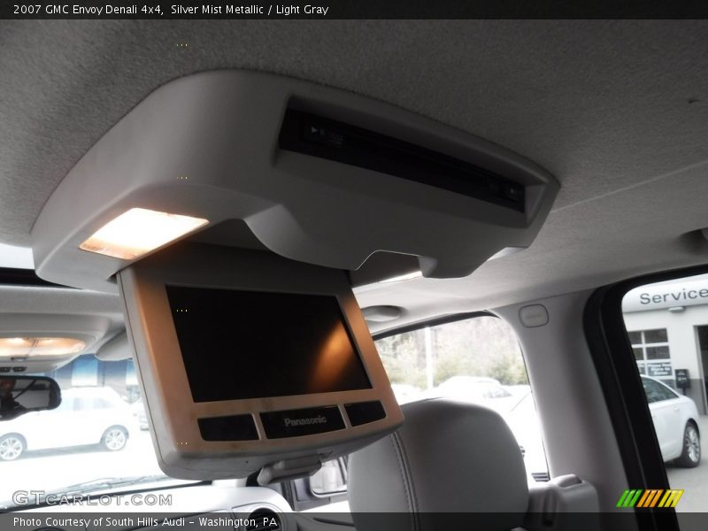 Silver Mist Metallic / Light Gray 2007 GMC Envoy Denali 4x4