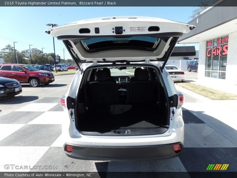 Blizzard Pearl / Black 2016 Toyota Highlander Limited Platinum