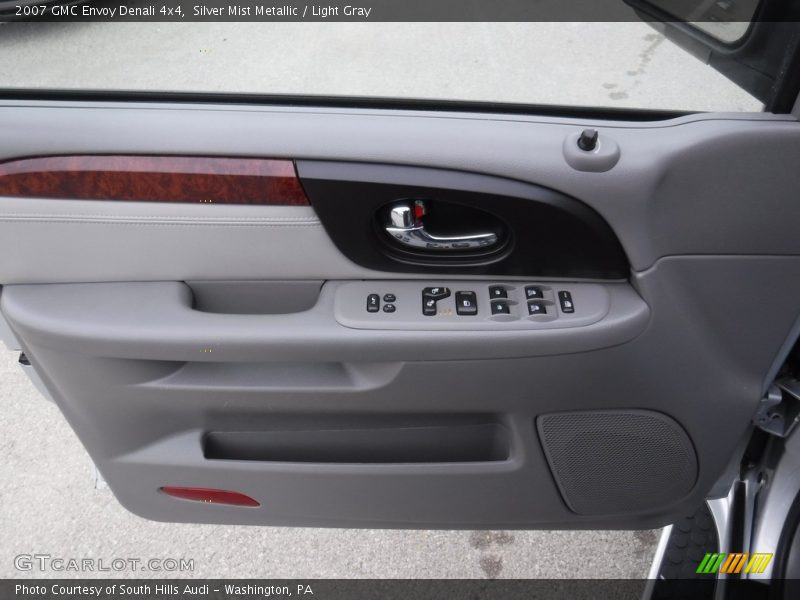 Silver Mist Metallic / Light Gray 2007 GMC Envoy Denali 4x4