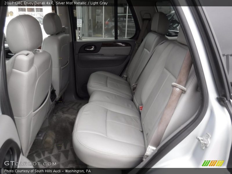 Silver Mist Metallic / Light Gray 2007 GMC Envoy Denali 4x4