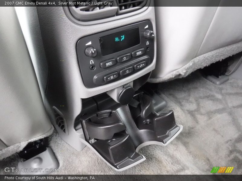 Silver Mist Metallic / Light Gray 2007 GMC Envoy Denali 4x4
