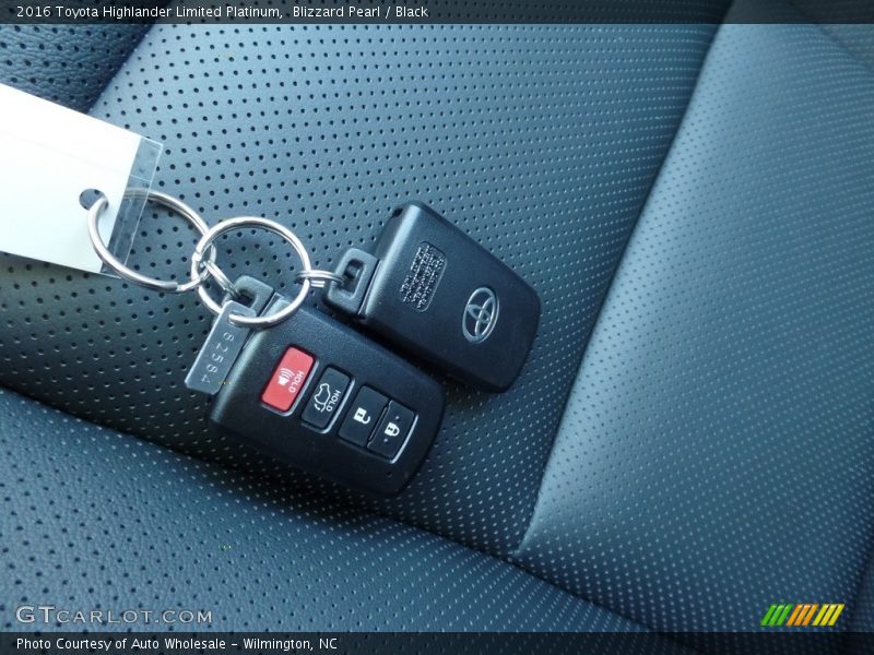 Blizzard Pearl / Black 2016 Toyota Highlander Limited Platinum